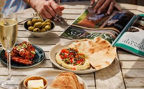 Bear And Ragged Staff